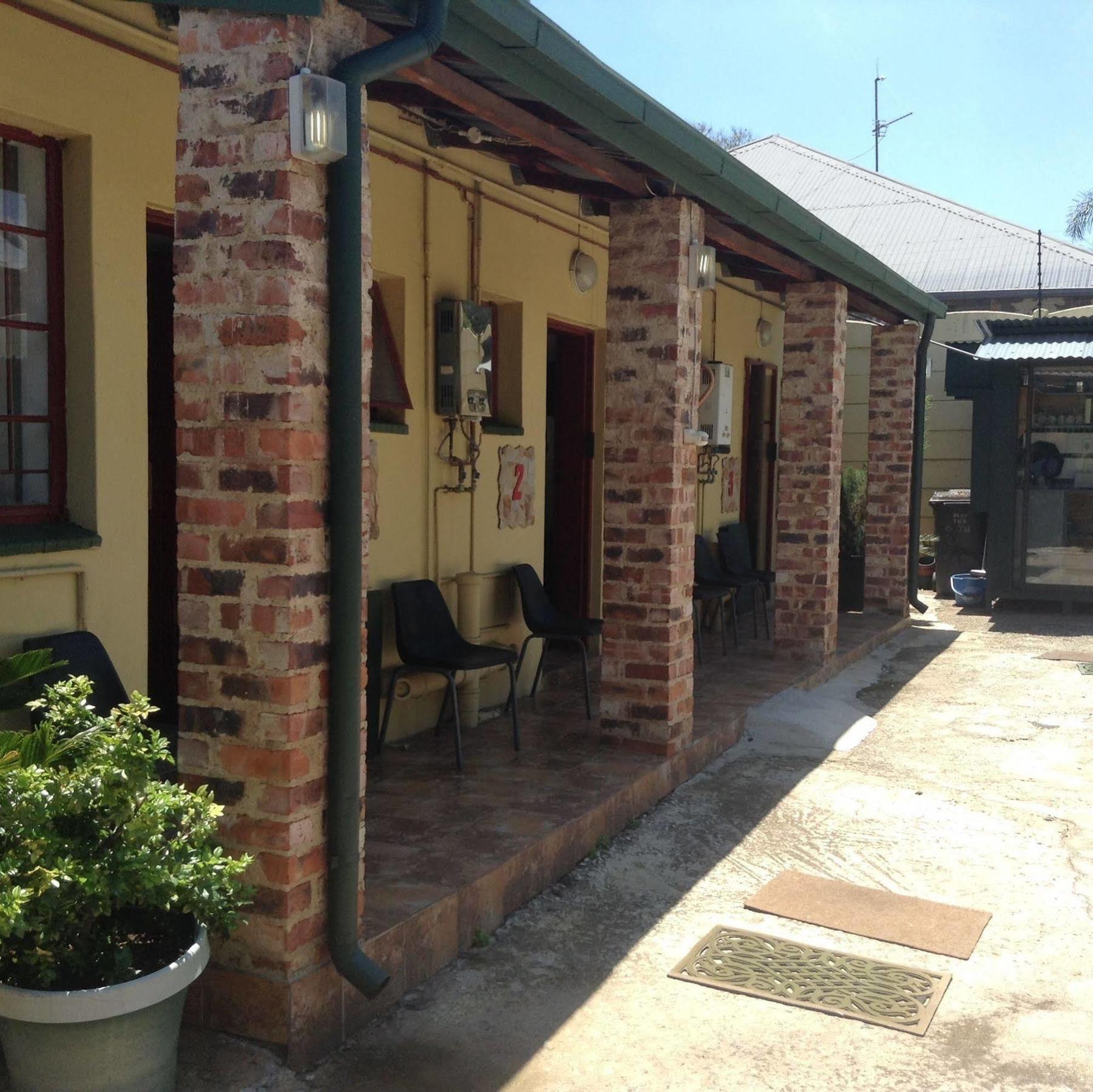 9Th Street Lodge Johannesburg Exterior photo